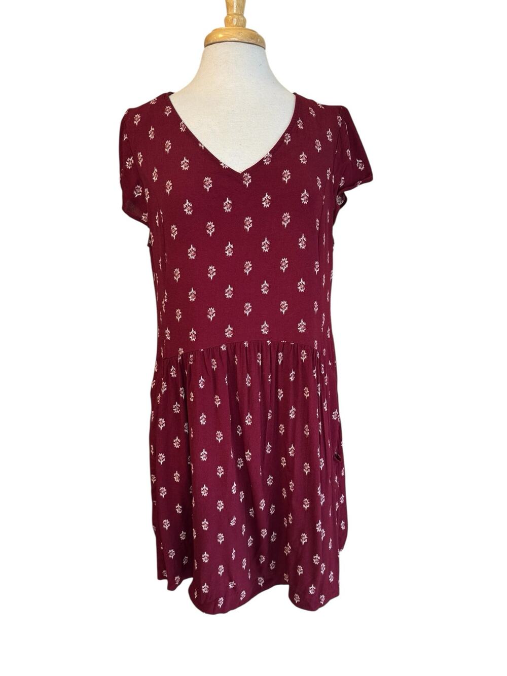 GARNET HILL Summer Day Dress in Burgundy Red Floral Size 14 Womens Rayon Lined